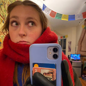 Meet your Posher, Lydia